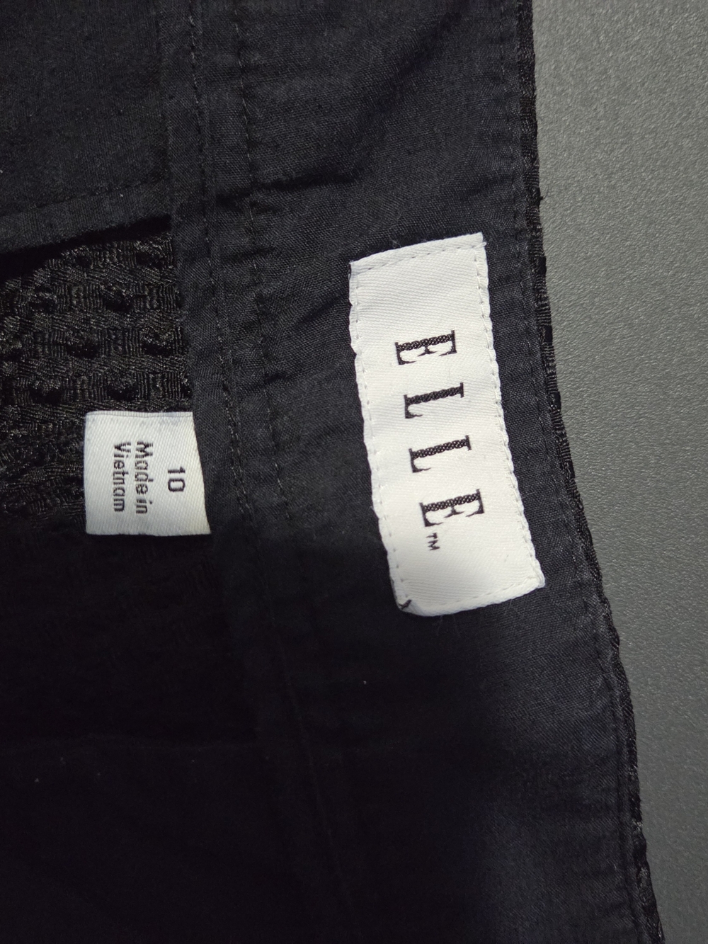 Elle Black Mesh Ruffle-Hem Short - Picture 4 of 4